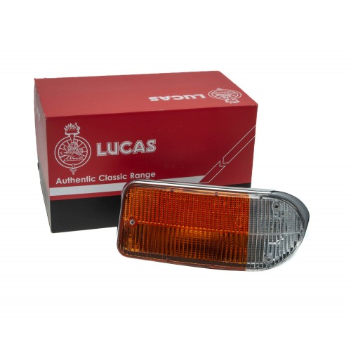 Lucas L823 Front right hand side and indicator lamp C33944